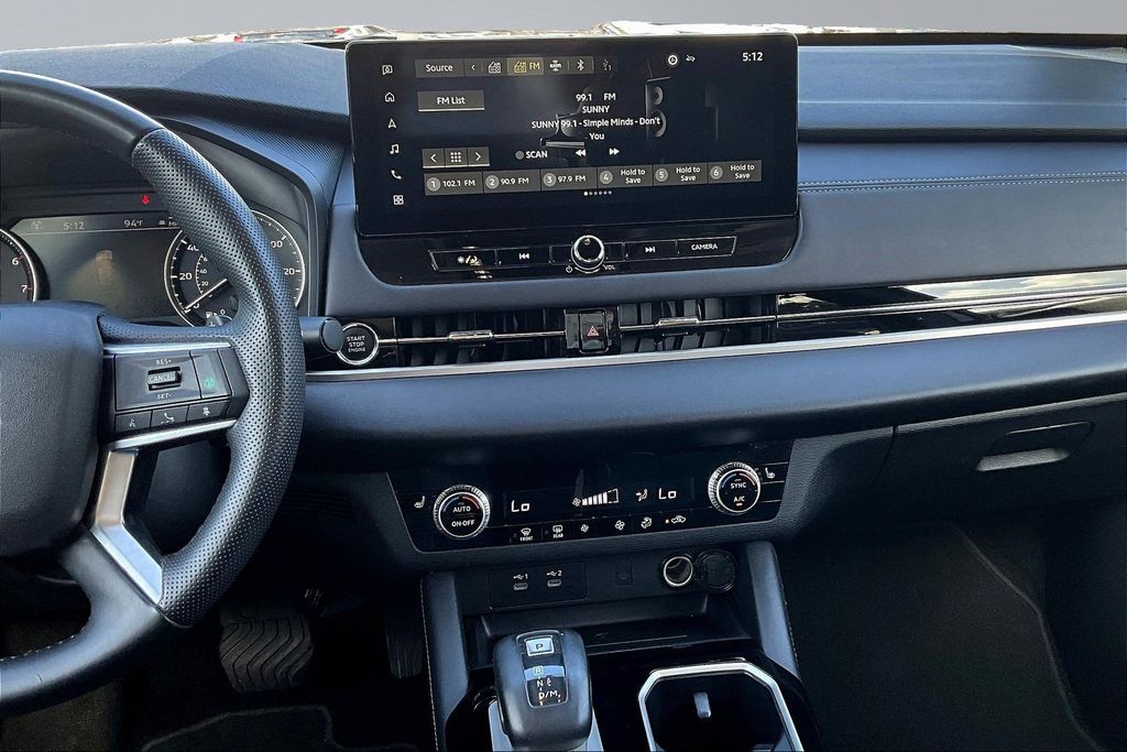 2025 Mitsubishi Outlander SE - 9