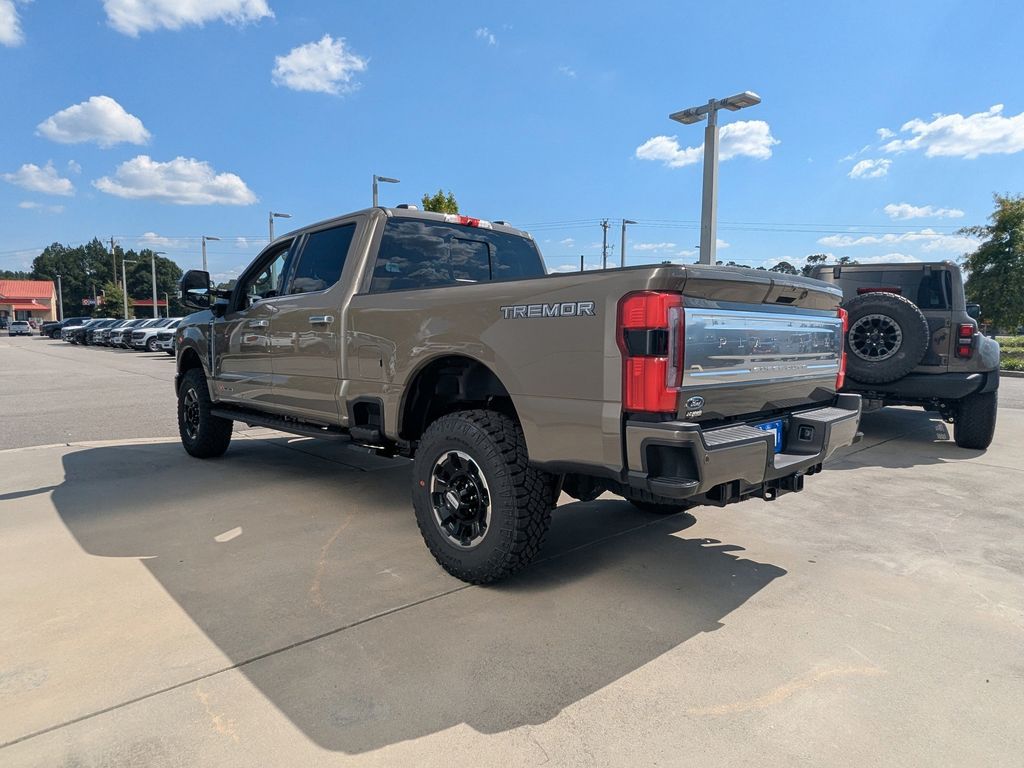 2026 Ford Super Duty F-350 SRW Platinum