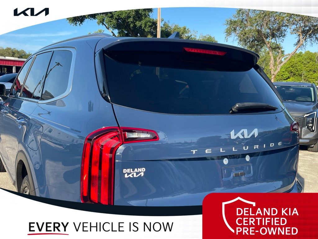 2024 Kia Telluride S - Photo 16