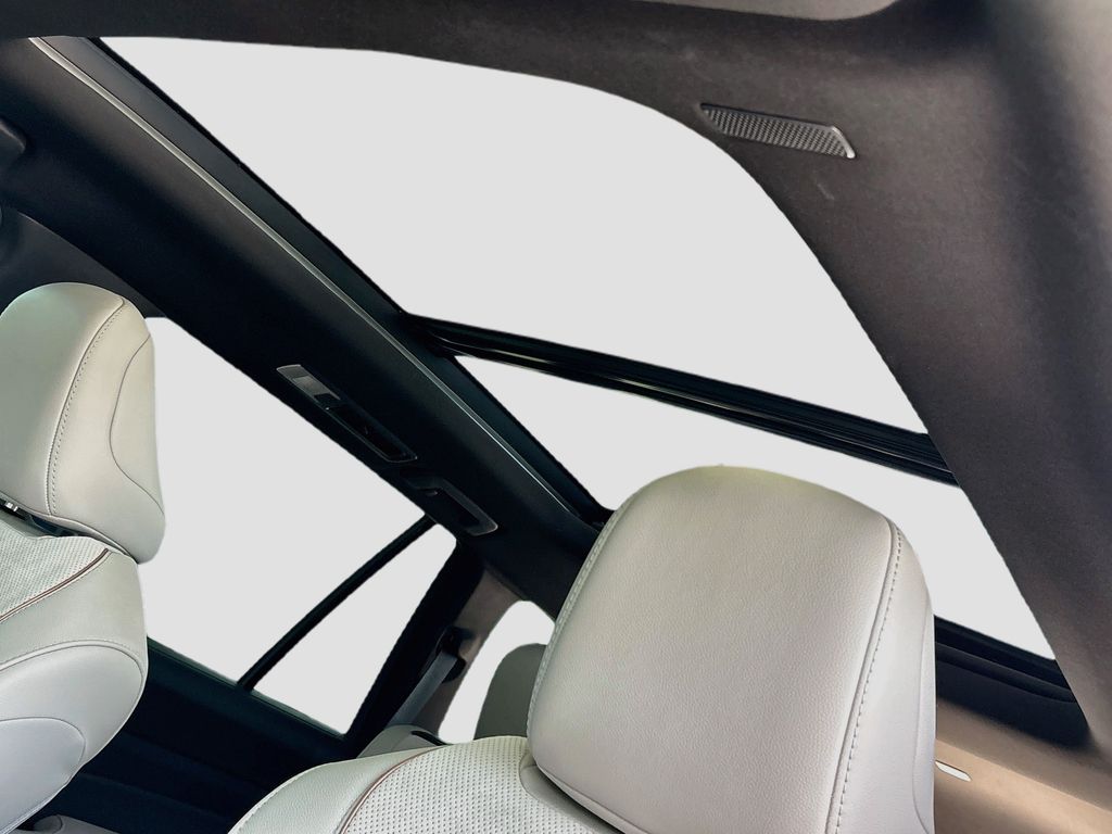 Thumbnail: 2026 Toyota Grand Highlander - 18