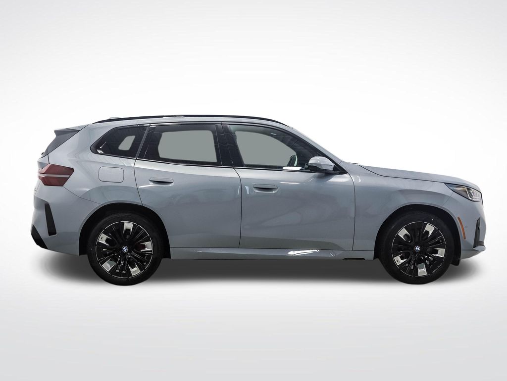 Thumbnail: 2026 BMW X3 - 6