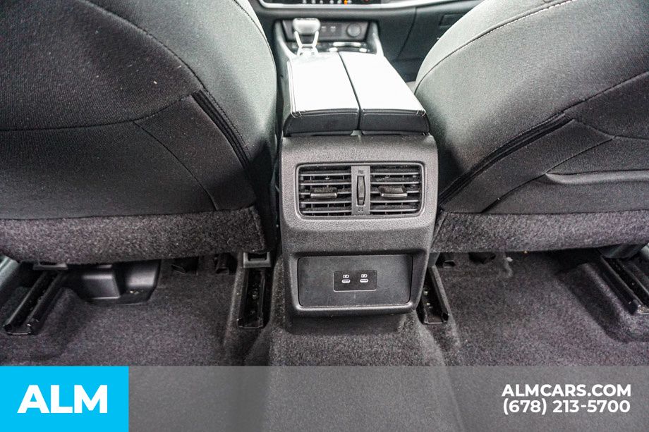 Used 2024 Silver Nissan SV image 31