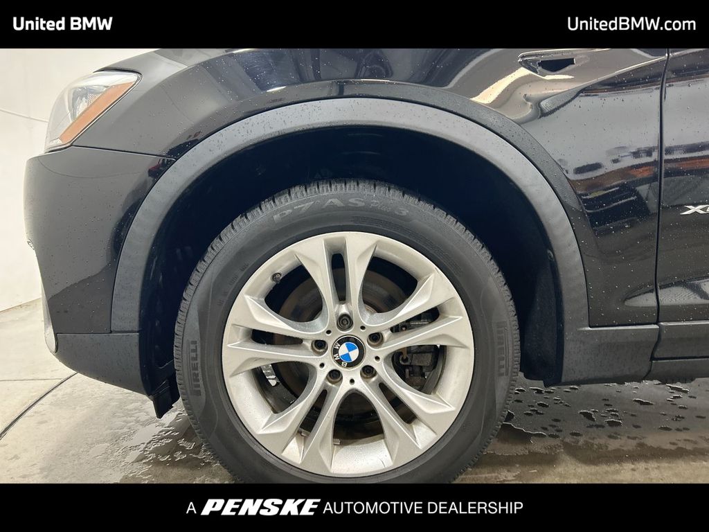 Thumbnail: 2017 BMW X4 - 10