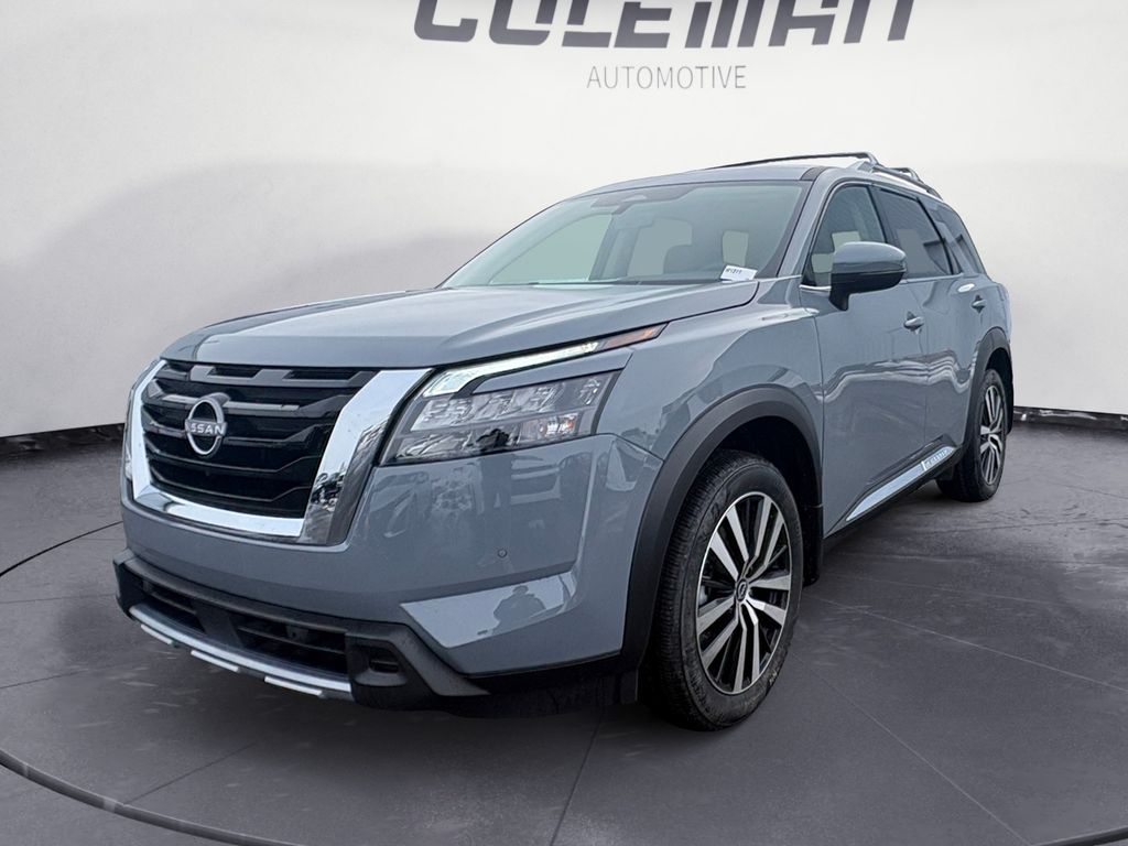 2025 Nissan Pathfinder Platinum 4WD