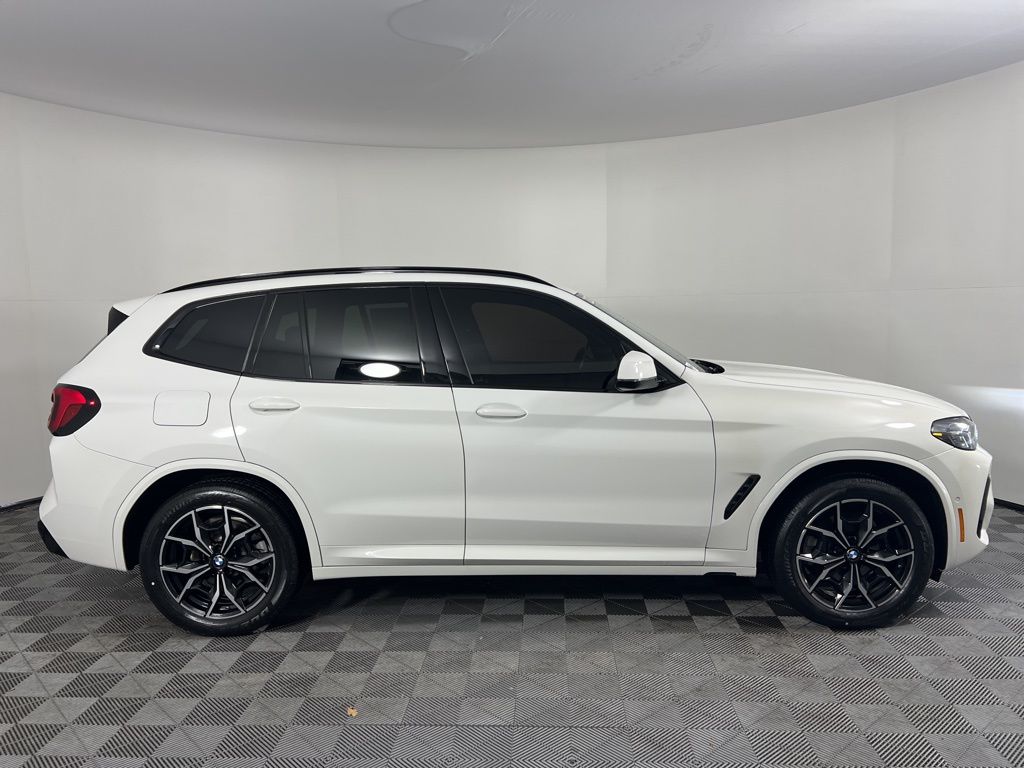 Thumbnail: 2023 BMW X3 - 4