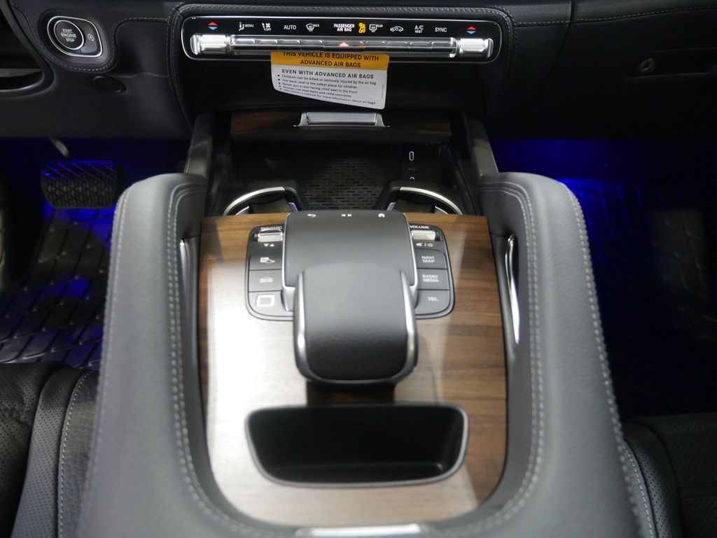 Thumbnail: 2026 Mercedes-Benz GLE - 30