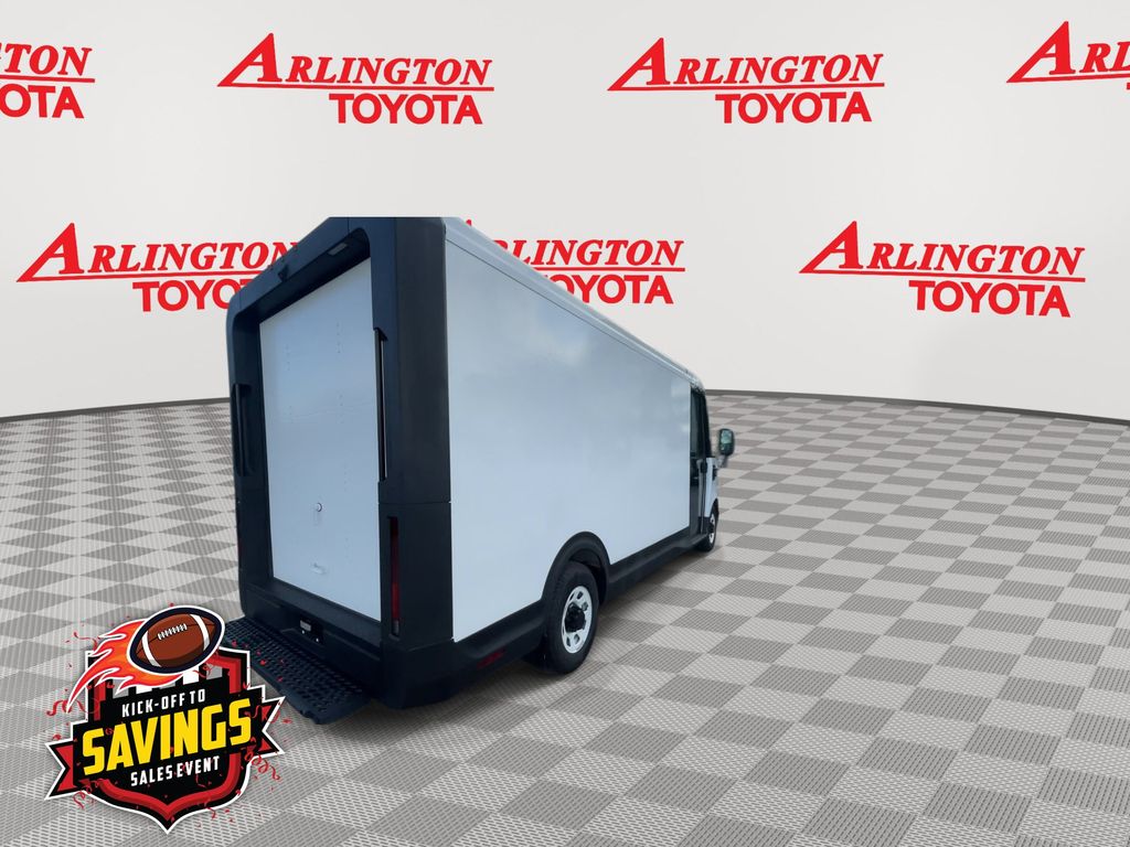 Used 2024 Brightdrop Zevo 600 Van