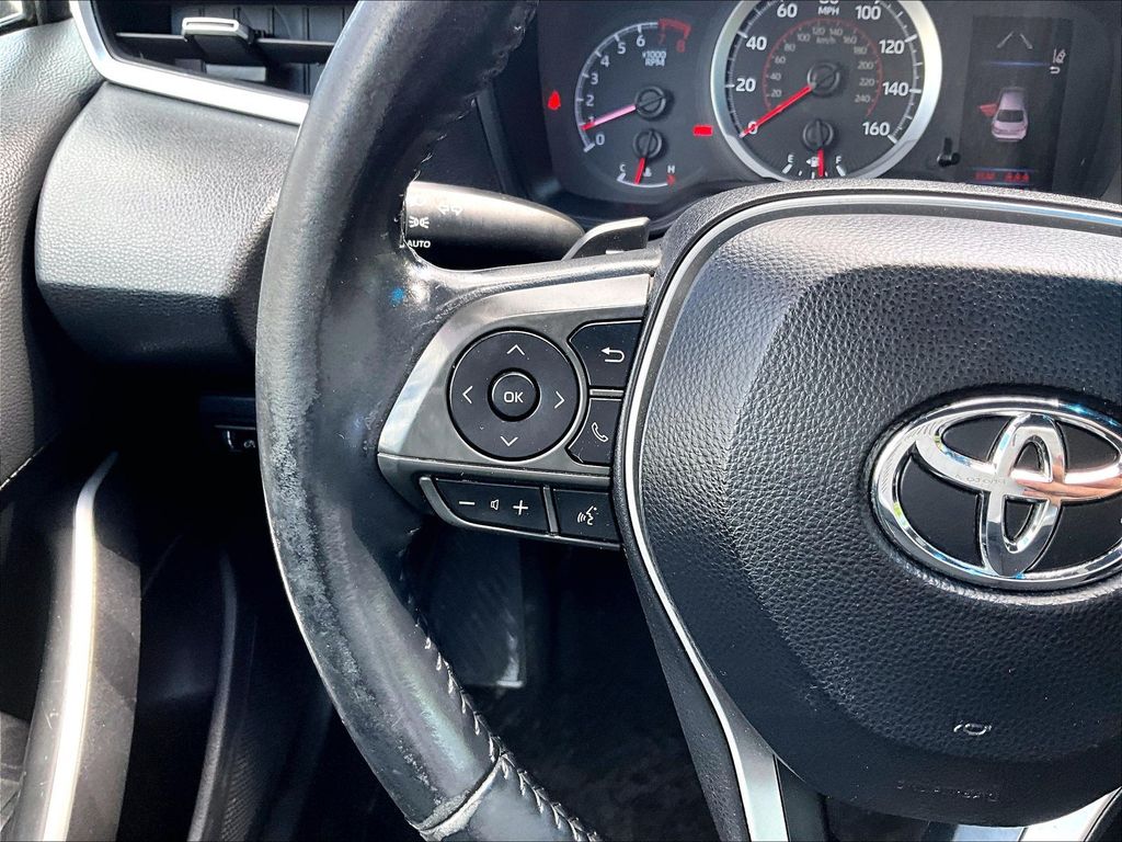2020 Toyota Corolla — photo 23
