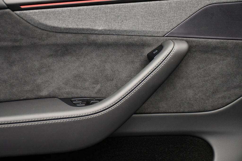 Thumbnail: 2026 Tesla Model Y - 26