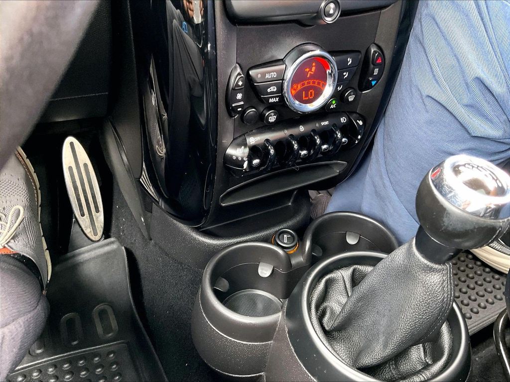 2015 MINI Cooper S Countryman — photo 25