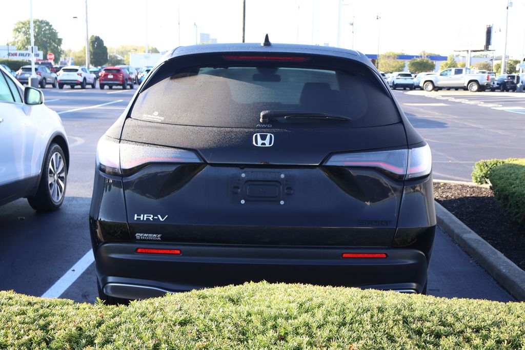 Thumbnail: 2024 Honda HR-V - 10