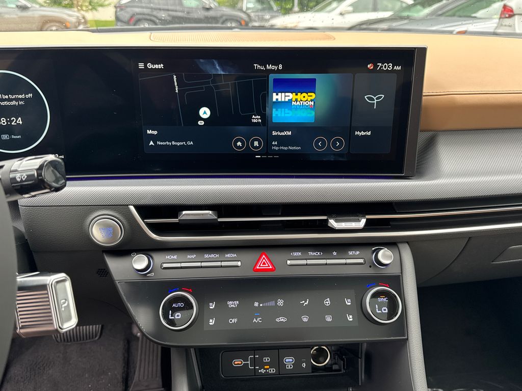 2025 Hyundai Sonata Hybrid Limited photo 18