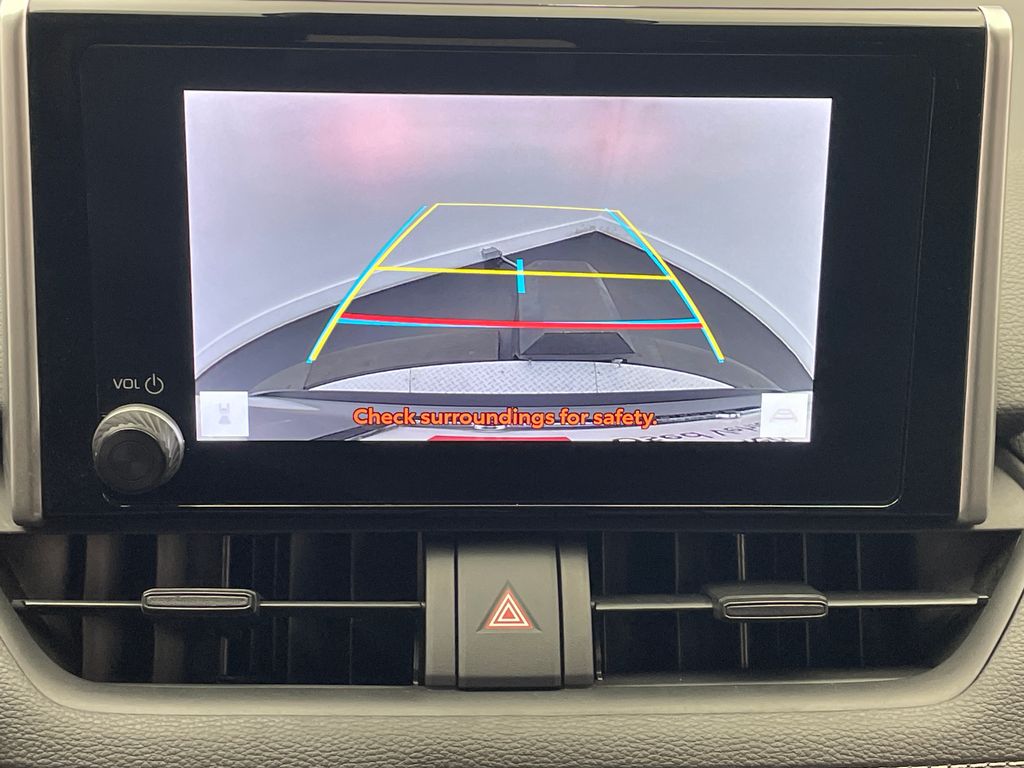 2023 Toyota RAV4 XLE 26
