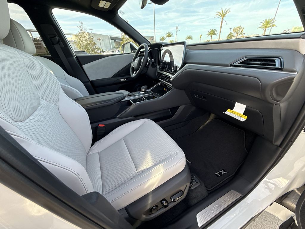 Thumbnail: 2026 Lexus TX - 15