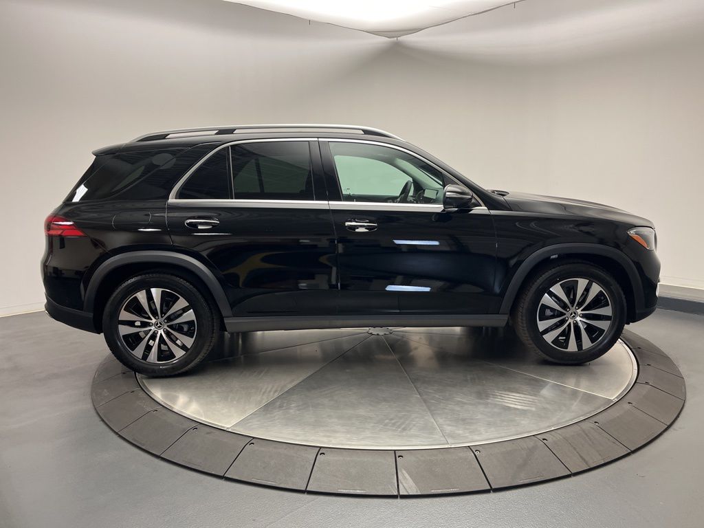 Thumbnail: 2026 Mercedes-Benz GLE - 8