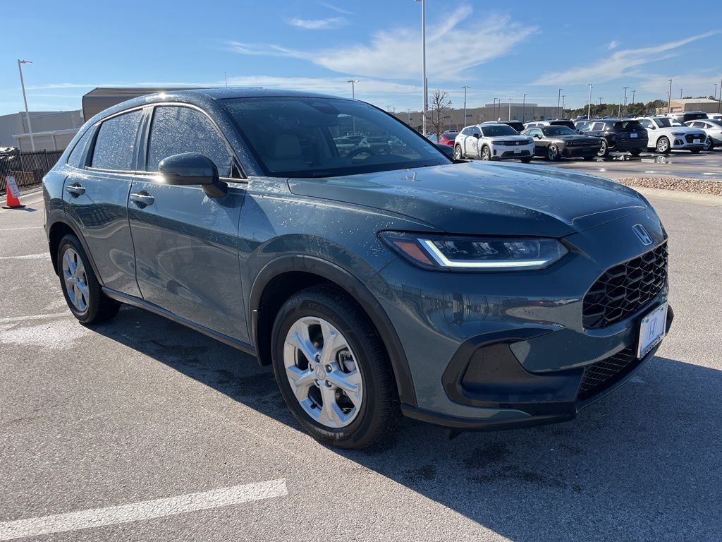 Thumbnail: 2025 Honda HR-V - 3