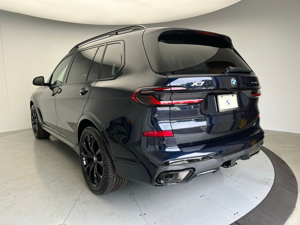 Thumbnail: 2026 BMW X7 - 4