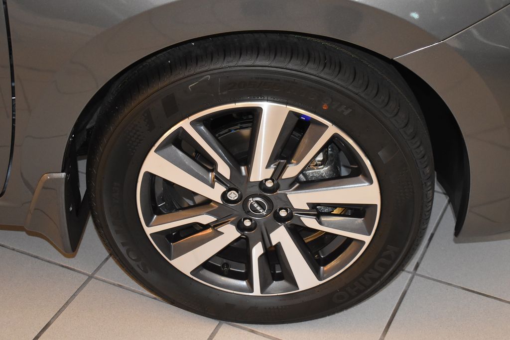 Thumbnail: 2025 Nissan Versa - 31