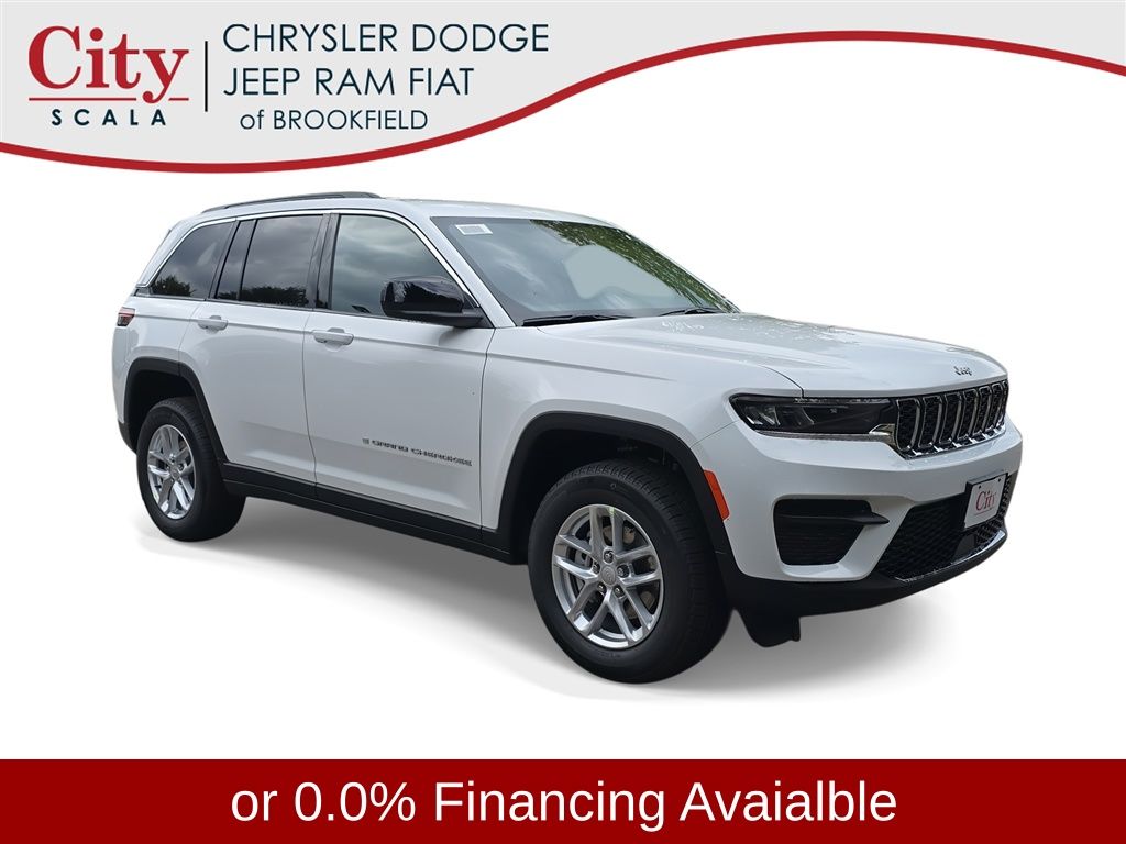 Bright White Clearcoat 2026 Jeep Grand Cherokee SUV / Crossover Four-Wheel Drive 8-Speed Automatic