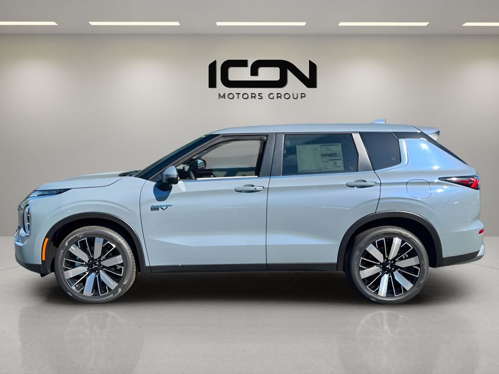 New 2026 Mitsubishi Outlander PHEV SUV