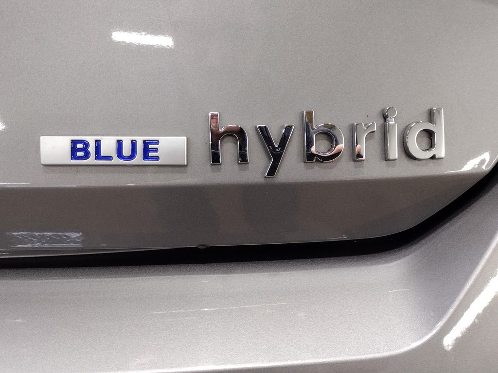 2023 Hyundai Elantra Hybrid Blue