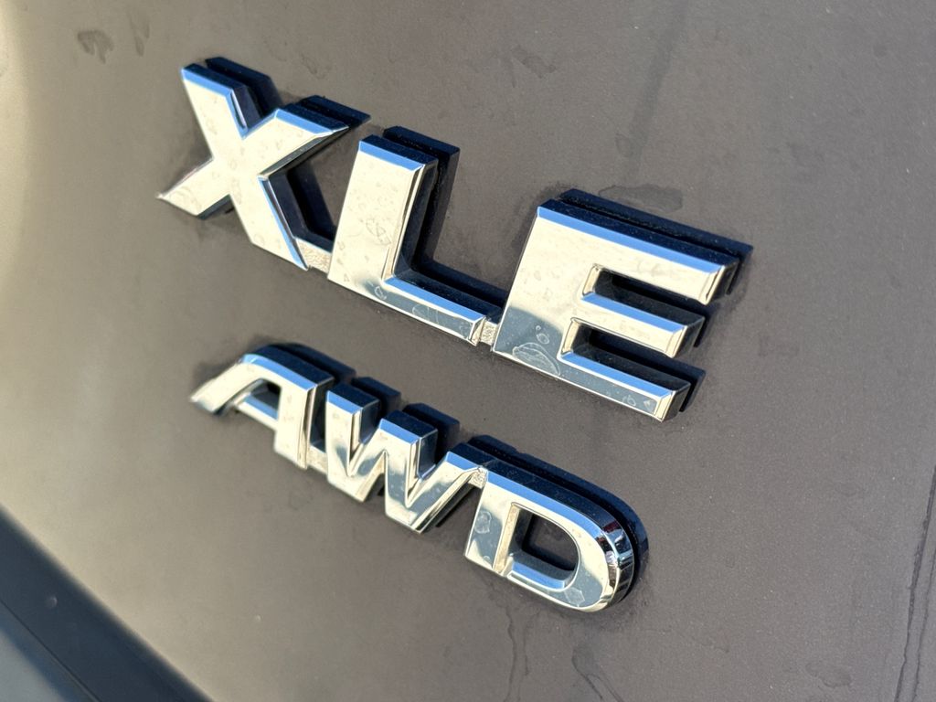 Used 2021 Toyota RAV4 SUV