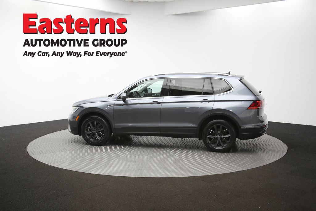 Used 2024 Gray Volkswagen 2.0T SE image 62