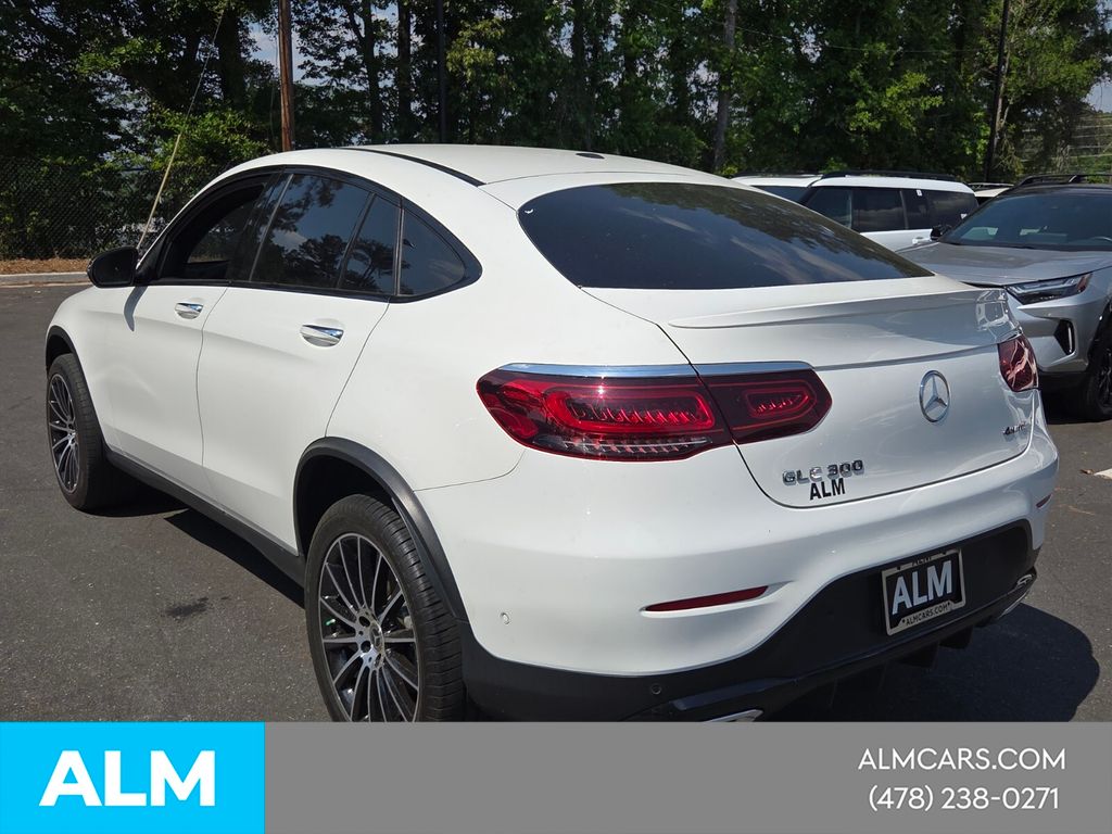 Used 2022 White Mercedes-Benz GLC 300 Coupe image 4