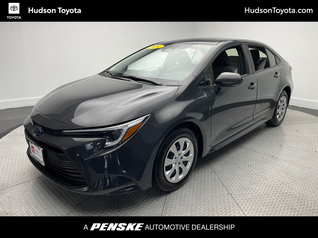 Thumbnail: 2024 Toyota Corolla - 1