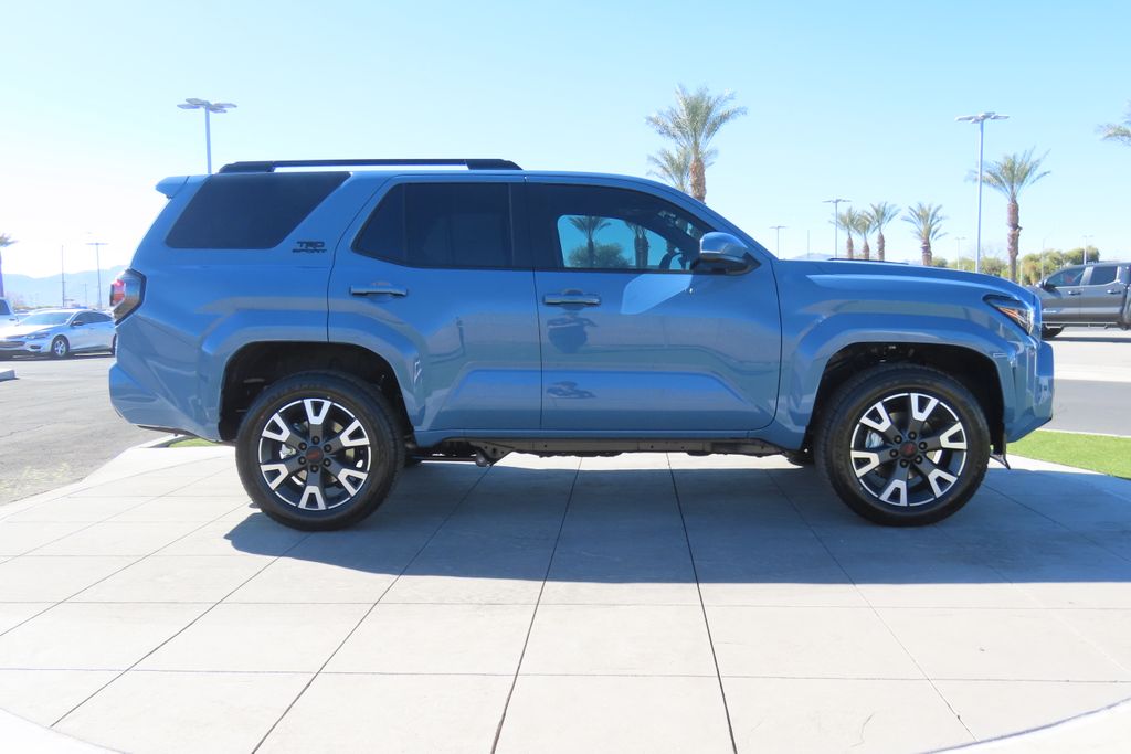 Thumbnail: 2026 Toyota 4Runner - 4