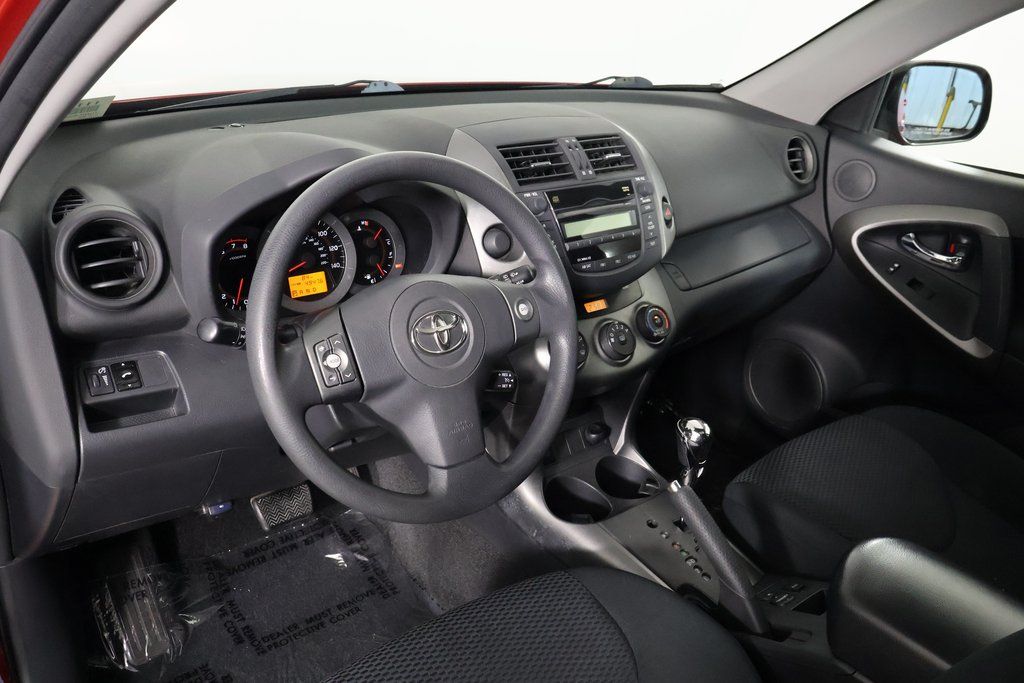 Thumbnail: 2011 Toyota RAV4 - 7