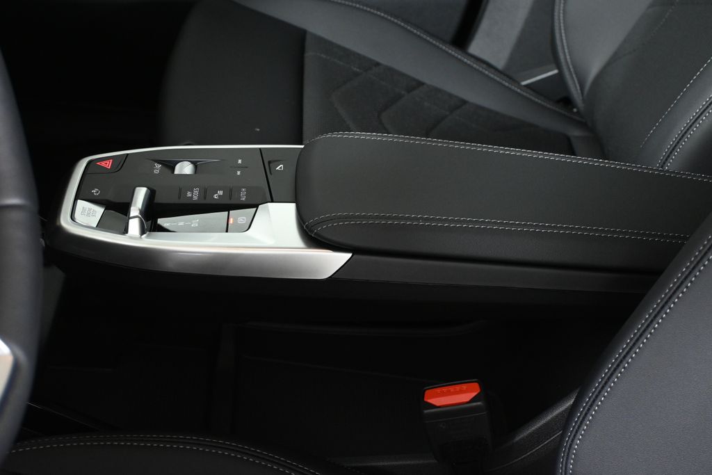 Thumbnail: 2026 BMW X1 - 24