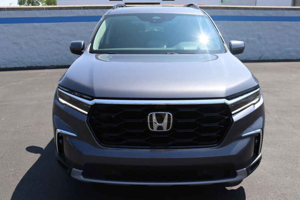 Thumbnail: 2025 Honda Pilot - 8