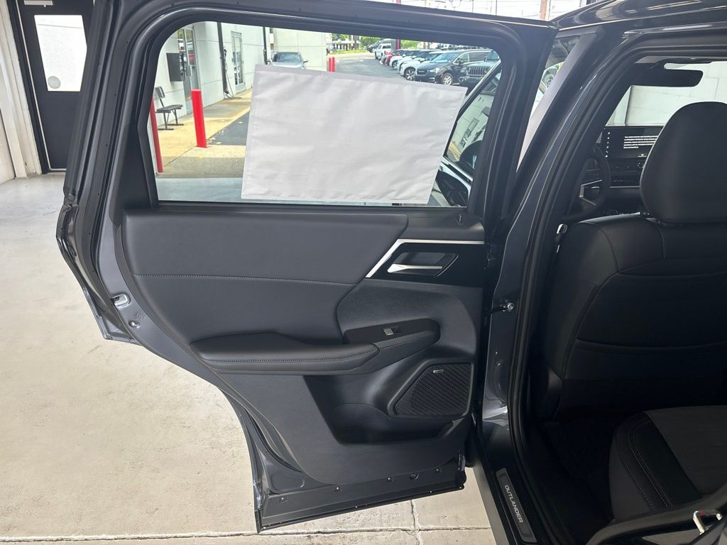 New 2026 Mitsubishi Outlander SUV