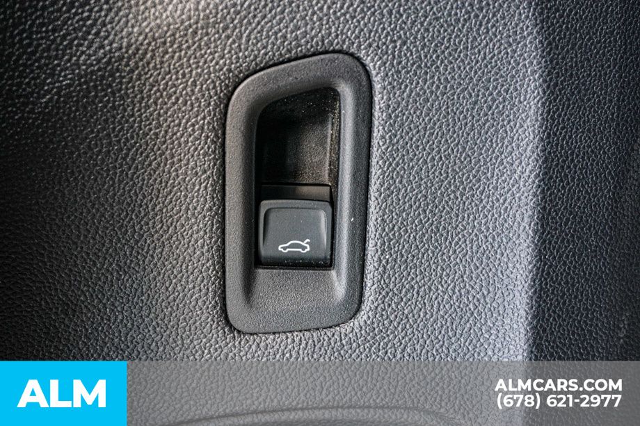Used 2025 Black Volkswagen 2.0T SE w/Technology image 50