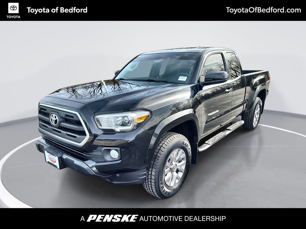 2017 Toyota Tacoma SR5 -
                Bedford, OH