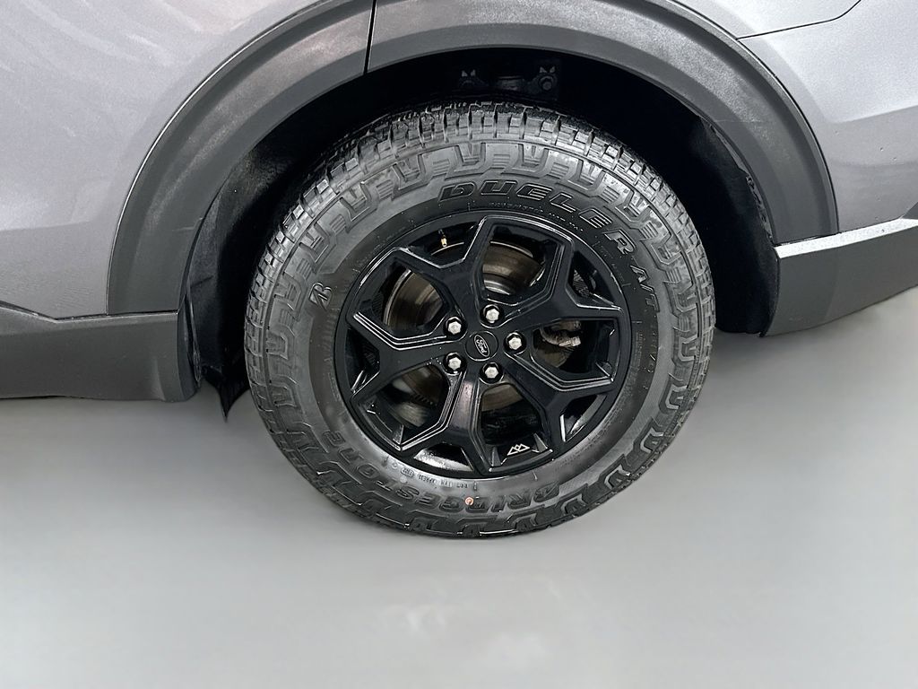 2022 Ford Explorer #30