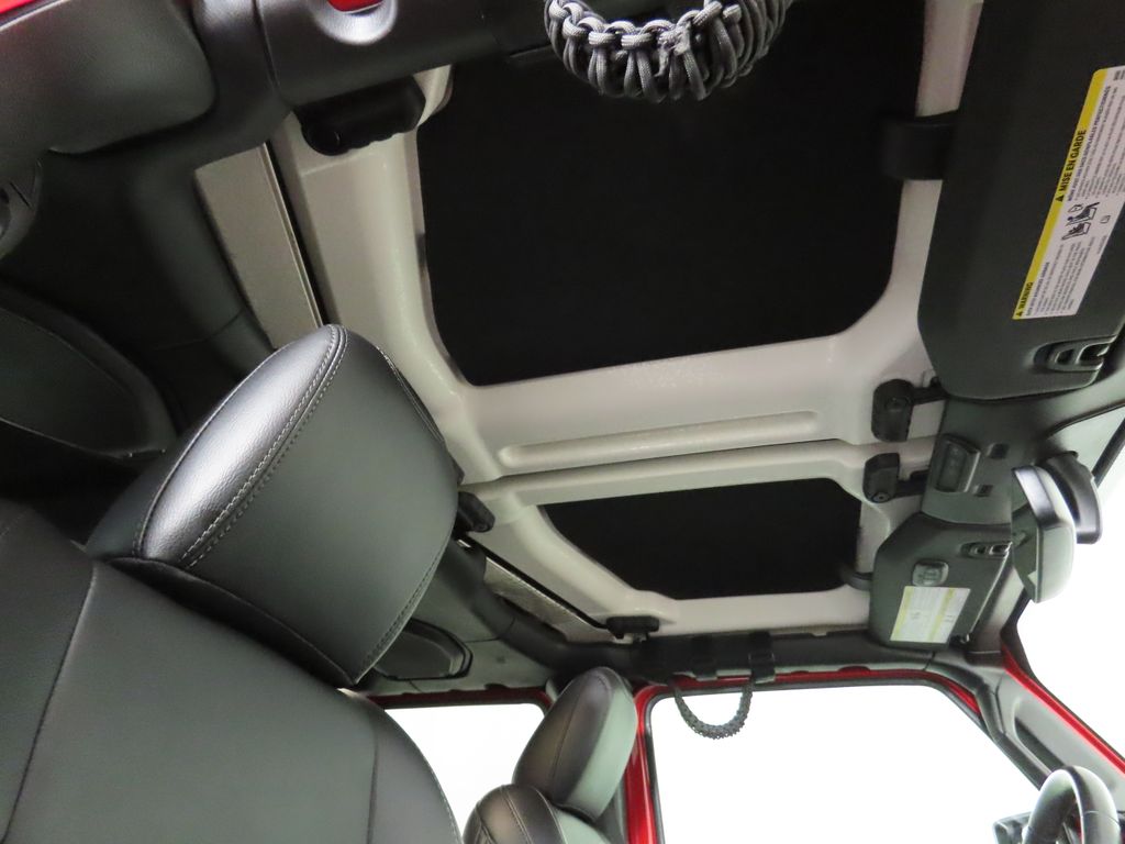 2021 Jeep Wrangler Unlimited Altitude 19