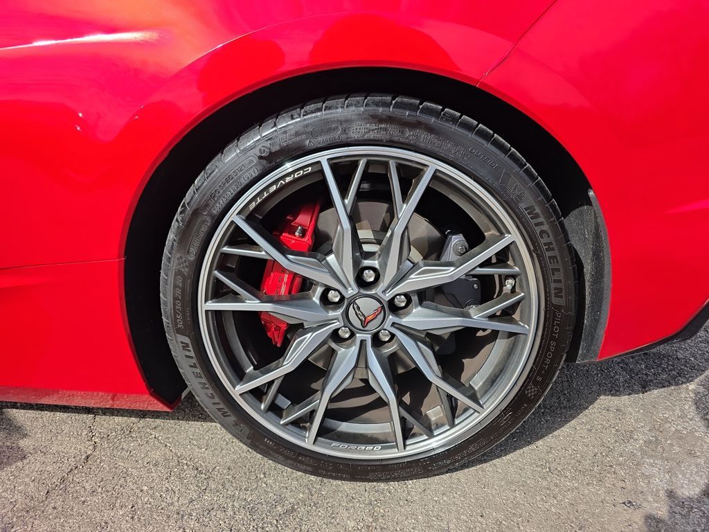 Certified Used 2023 White Chevrolet Stingray image 39