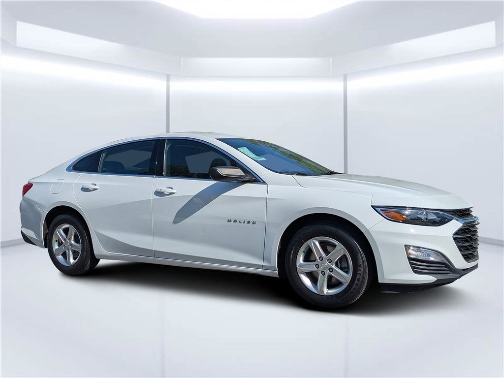 2023 Chevrolet Malibu LS