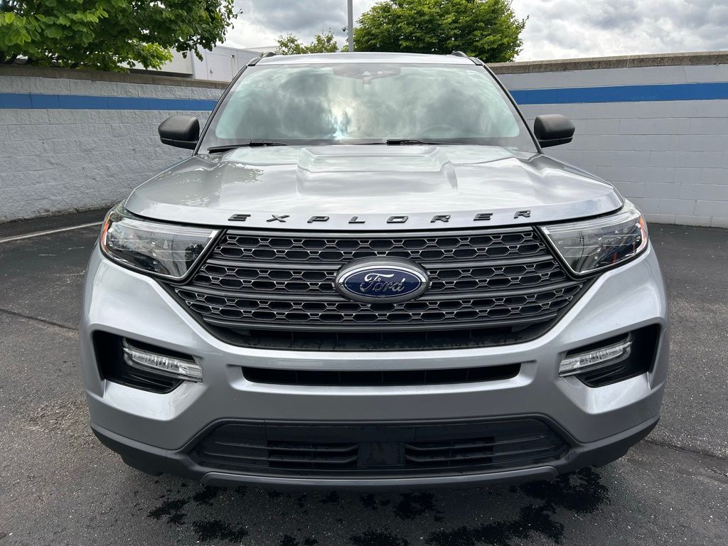 2021 Ford Explorer XLT 8