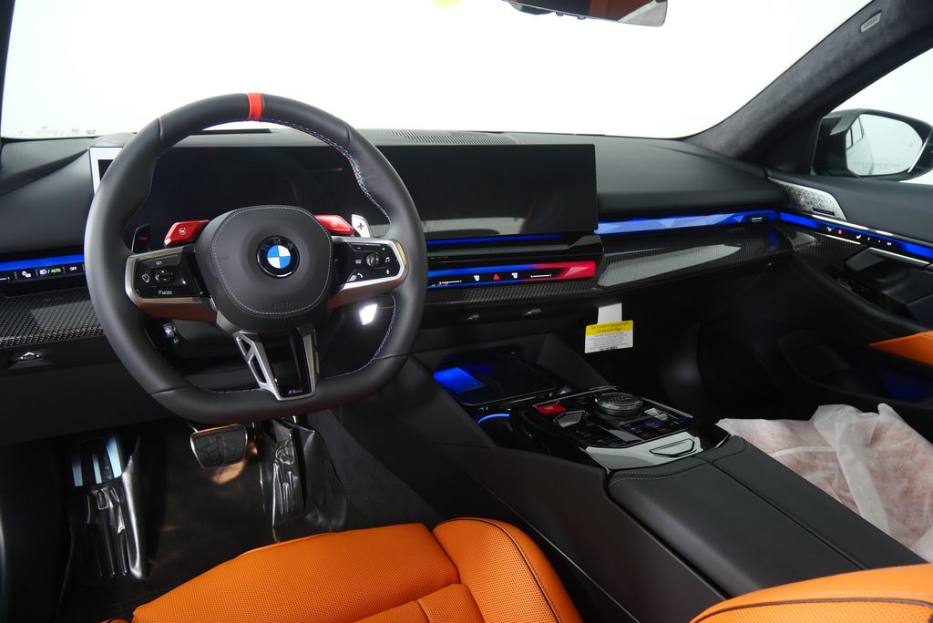 Thumbnail: 2026 BMW M5 - 22