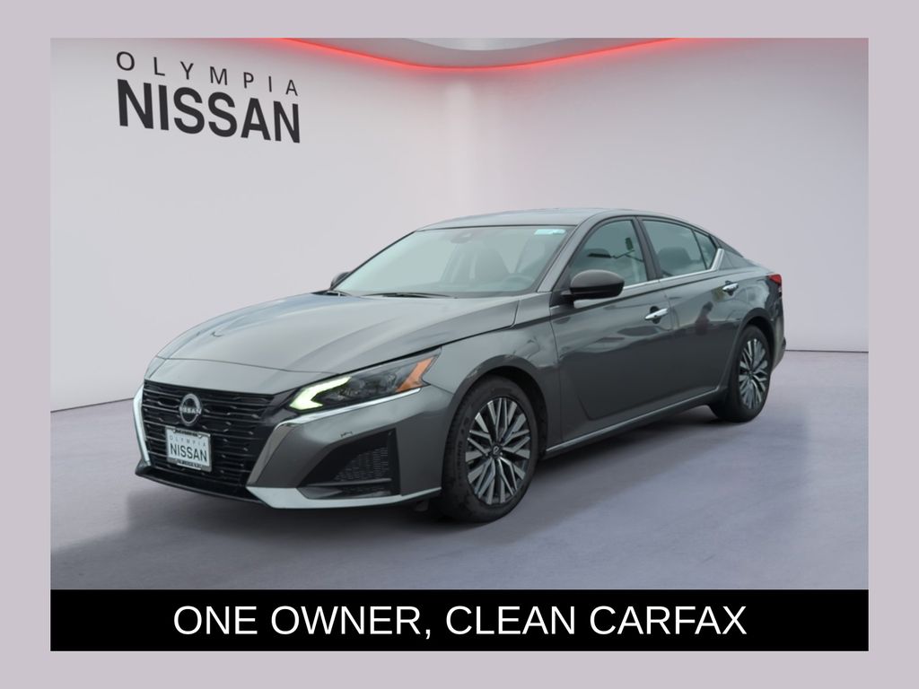2025 Nissan Altima