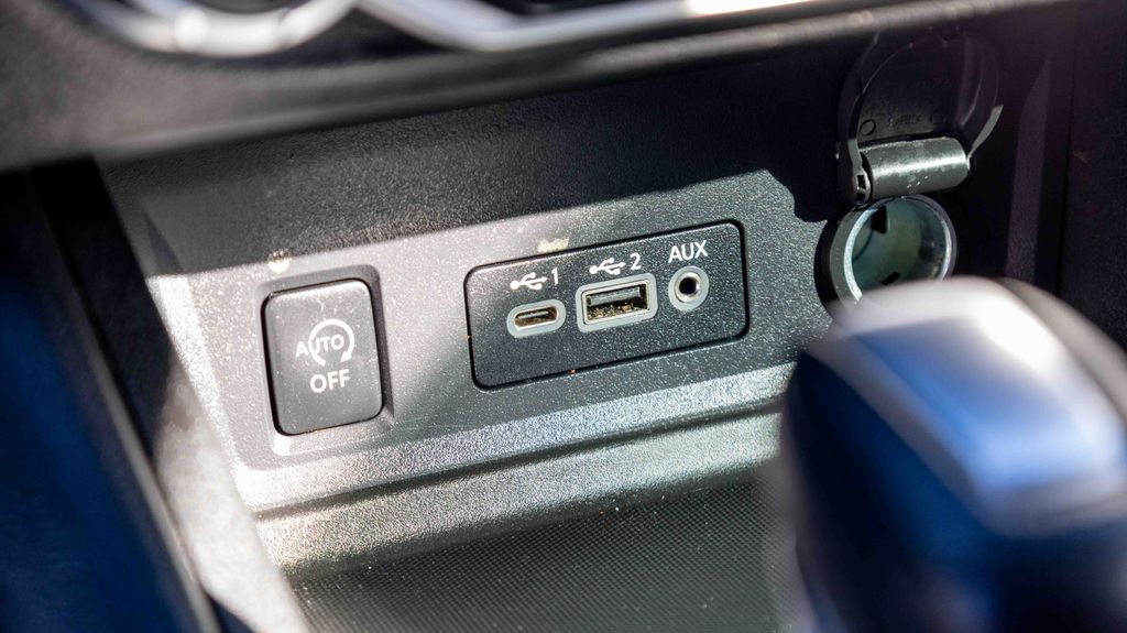 Used 2024 Nissan Sentra SV 4D Sedan