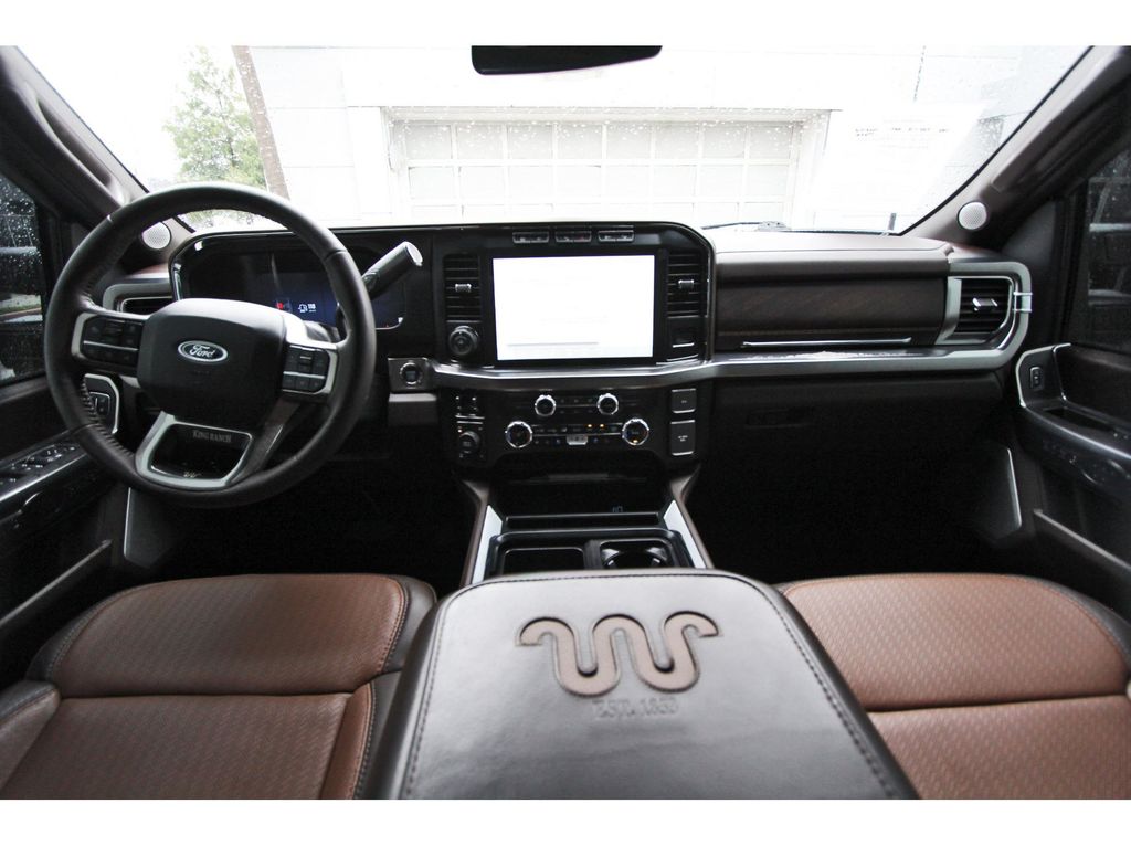 2024 Ford F-250SD King Ranch - 8