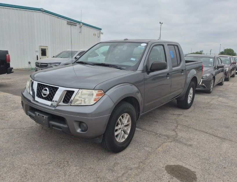 2016 Nissan Frontier SV Crew Cab