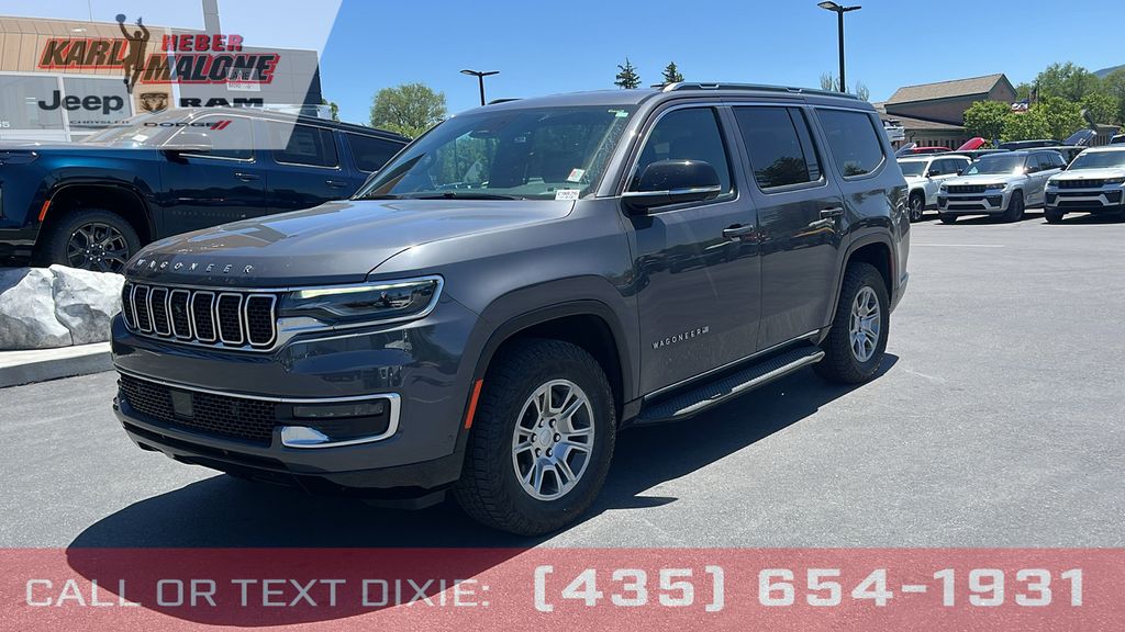 2023 Jeep Wagoneer 4WD
