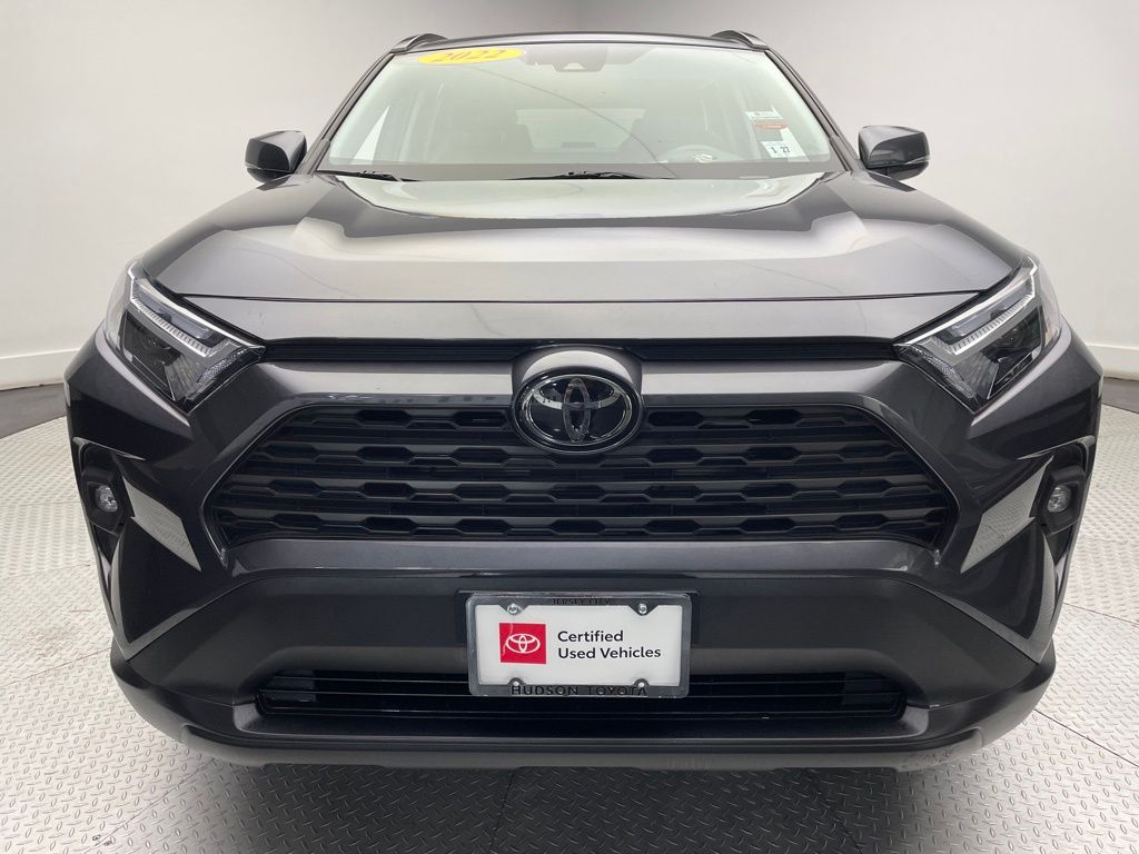 2022 Toyota RAV4 XLE Premium 2