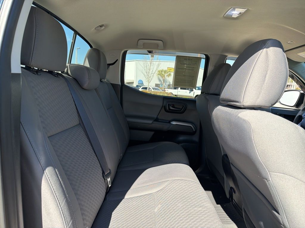 2022 Toyota Tacoma SR5 V6