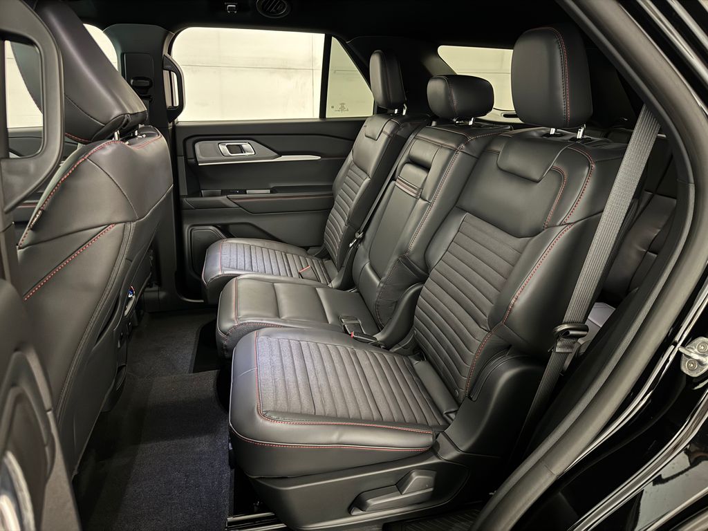 2026 Agate Black Metallic Ford Explorer ST-Line RWD SUV